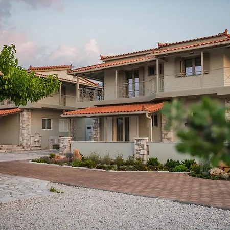 Terra Hélios Suites&studios 3*