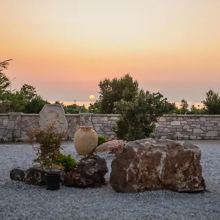 Terra Hélios Suites&studios 3*