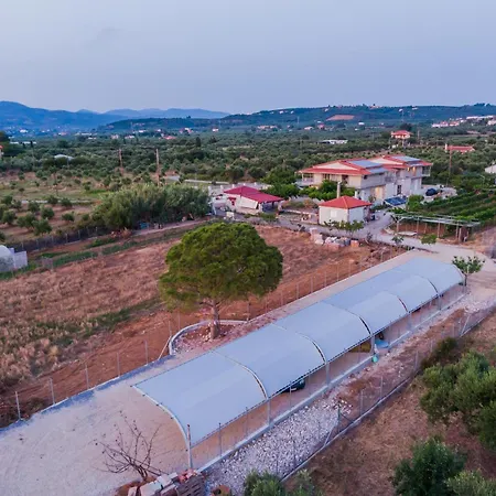 Terra Hélios Suites&studios Kyparissia