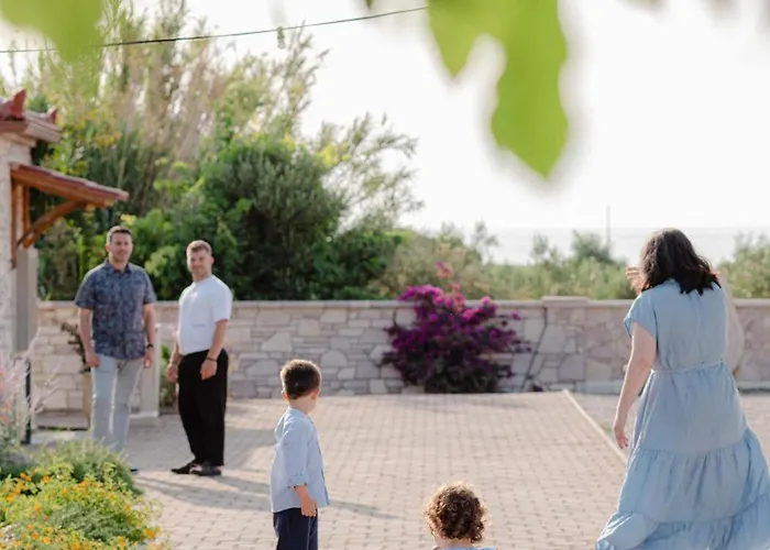 Aparthotel Terra Helios & 3*