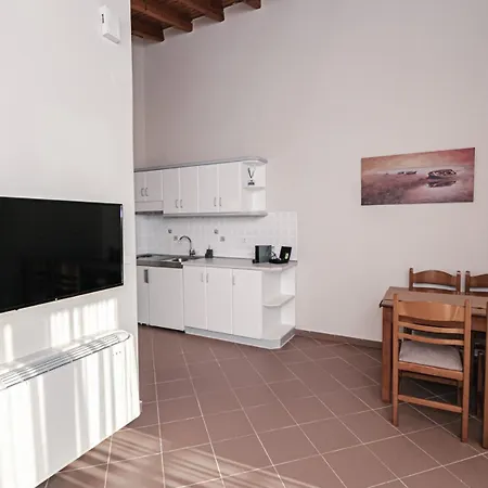 Terra Helios & Aparthotel Kyparissia