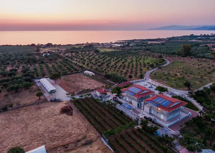 Terra Hélios Suites&studios Kyparissia